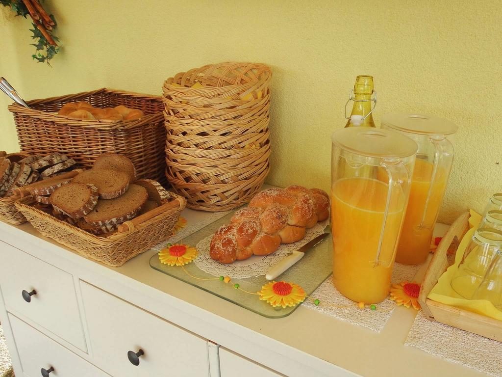 Haus Margarethe Hotel Moerbisch Am See Luaran gambar